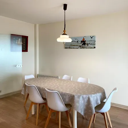 Garbi 401 With Beautiful Sea Views 아파트 *